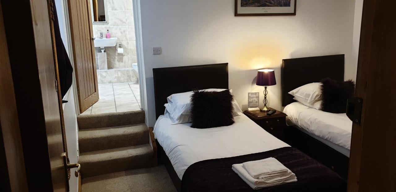 The Spread Eagle Hotel Jedburgh Extérieur photo
